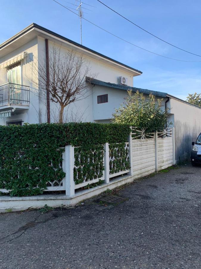 Apartment Jasmine Malpensa And More, Easy Parking Easy Airport Samarate